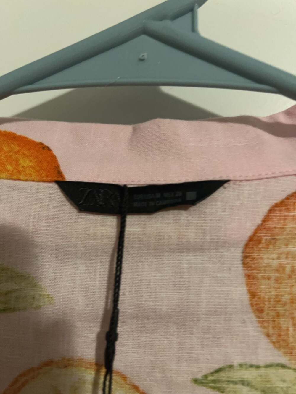 Zara Pink Orange Fruit Print Cropped Button-Down Shirt Size M - Picture 2 of 3
